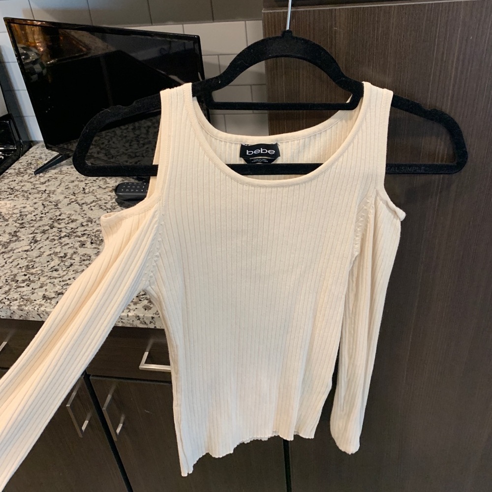 Bebe shoulder cut out long sleeve